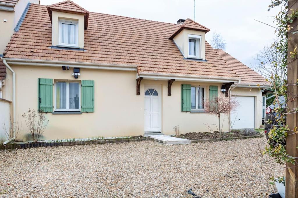 Maison Romantique Entre Deux Fleuves Chez L'Habitant Монтро-Фот-Йон Экстерьер фото